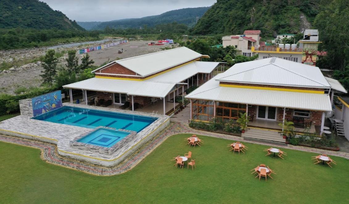 Four Banyans Spirit & Nature Resort Rāipur Exterior photo