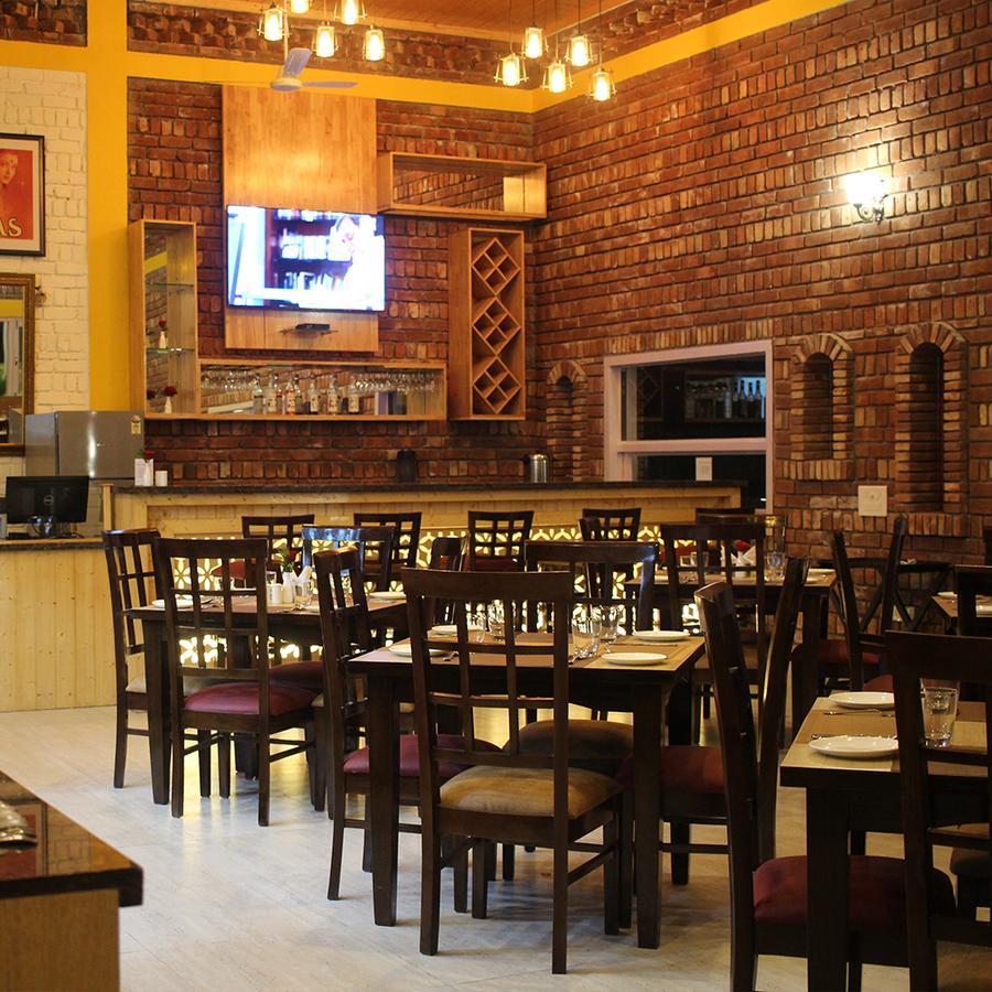 Four Banyans Spirit & Nature Resort Rāipur Exterior photo